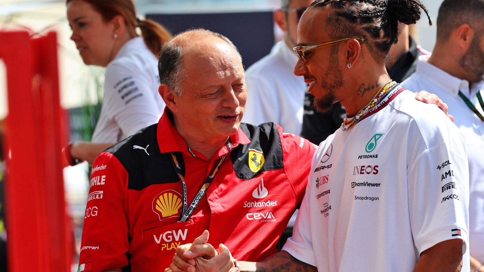 Ferrari Bantah Rumor Datangkan Lewis Hamilton untuk Musim 2024