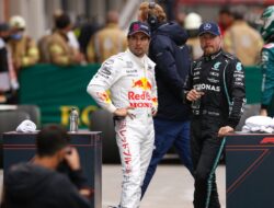 Peter Windsor Sarankan Red Bull Ganti Sergio Perez dengan Valtteri Bottas