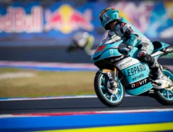 Adrián Fernández Rebut Pole Position Moto3 Prancis 2026
