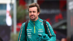 Fernando Alonso Pilih Membela Honda di Tengah Krisis Aston Martin