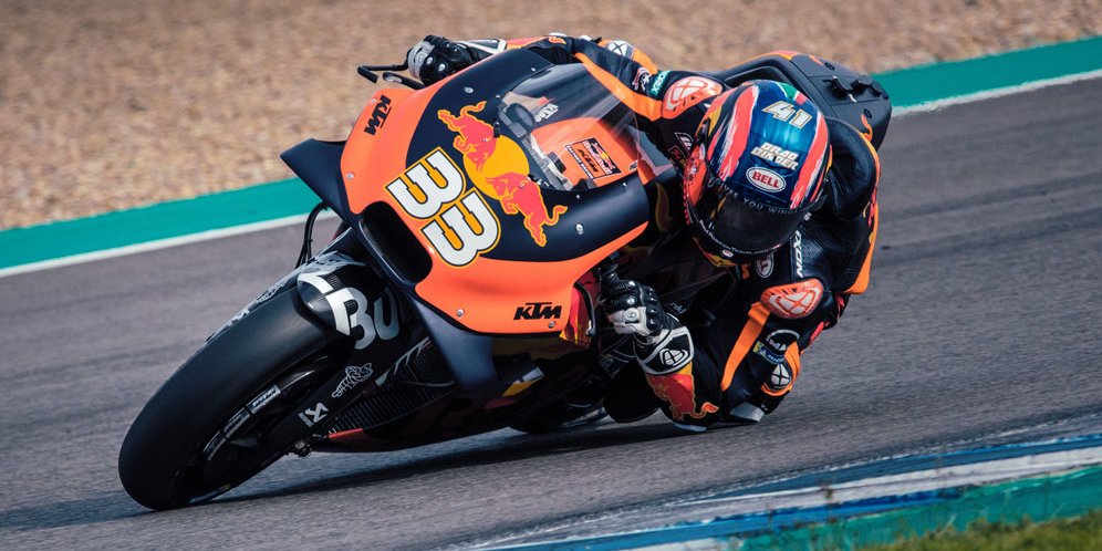 Gaya Balap Brad Binder