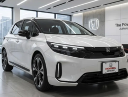 Honda Jazz Hybrid 2026 Hadir dengan Teknologi e:HEV dan Desain Futuristik