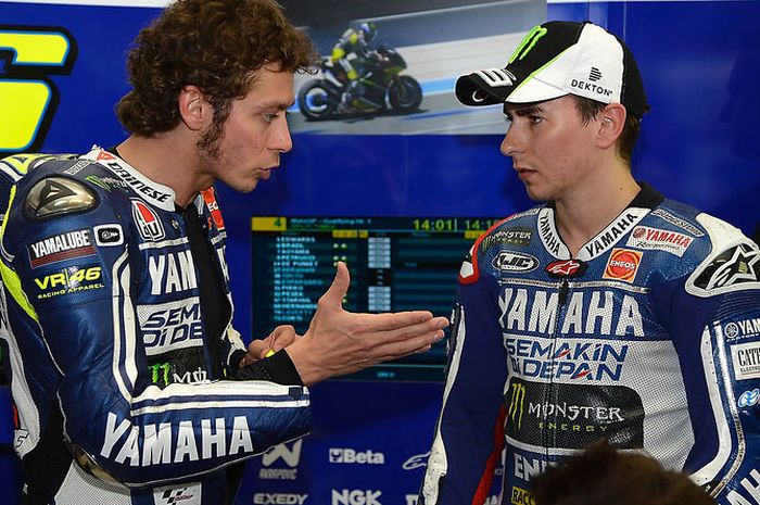 Jorge Lorenzo dan Valentino Rossi di Yamaha