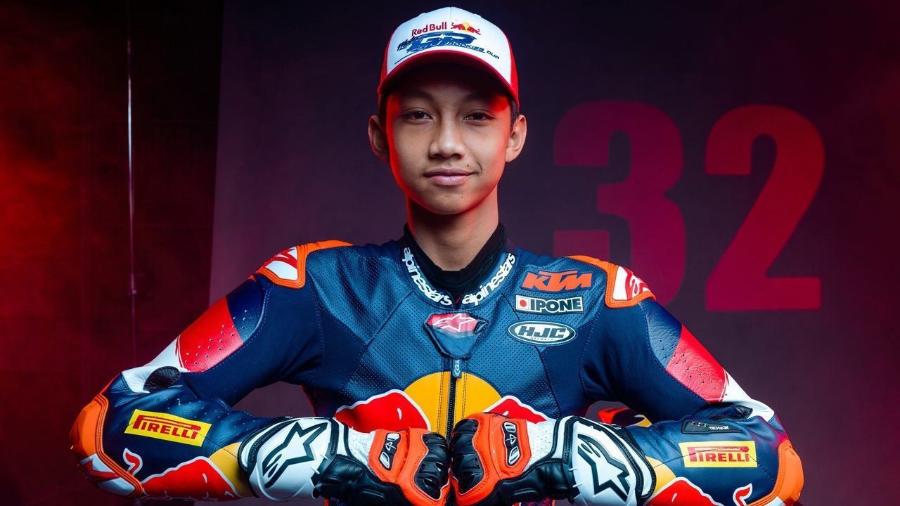 Kiandra Ramadhipa Pemenang Race 2 Red Bull MotoGP Rookies Cup 2026