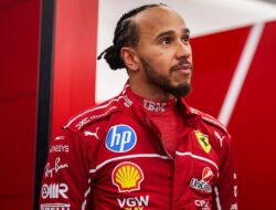 Johnny Herbert Minta Lewis Hamilton Jujur Soal Pensiun F1