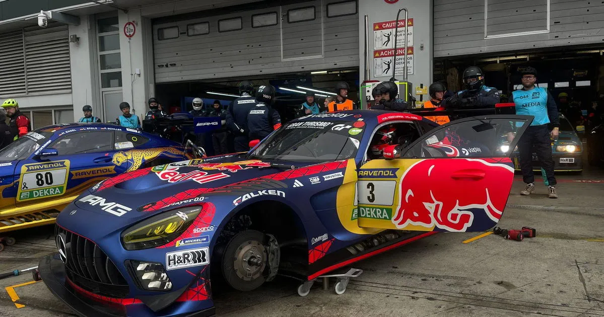 Max Verstappen Gagal Menang di NLS5