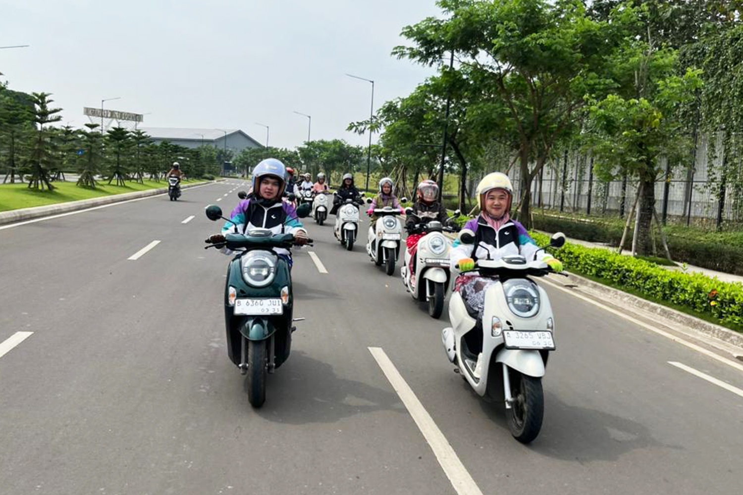 Safety Riding Perempuan Jadi Kunci Keselamatan Berkendara Motor