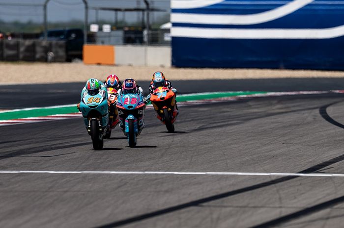 Moto3 Spanyol 2026: Guido Pini Menang Dramatis tapi Dihantui Tekanan Baru