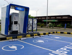 Rekor SPKLU PLN Tembus Transaksi Tertinggi, Dorong Tren Mudik Pakai Mobil Listrik