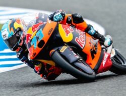 Starting Grid Moto3 Catalunya 2026: Valentin Perrone Terdepan