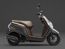 Honda Dunk, Skutik 50cc Super Irit dan Berdesain Unik