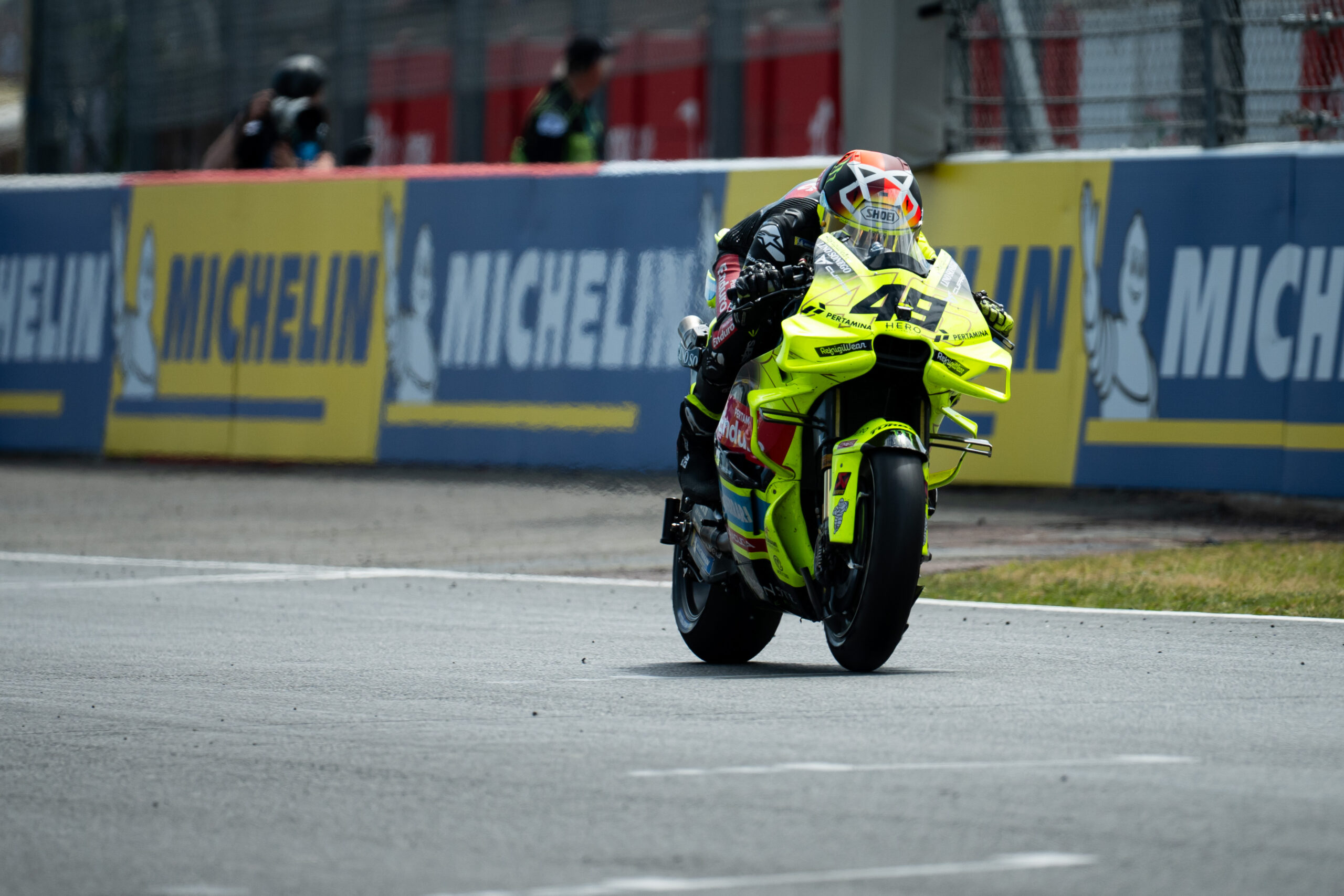 Lebah Ganggu Fokus Fabio Di Giannantonio di Kualifikasi MotoGP Prancis 2026