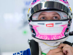 Liam Lawson Waspadai Sergio Perez Usai Insiden Sprint Kanada 2026
