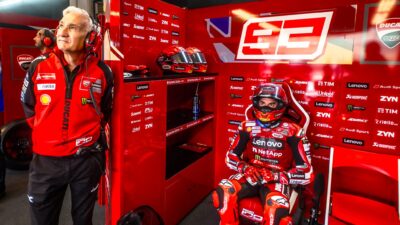 Davide Tardozzi Soroti Kondisi Marc Márquez
