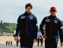 Mario Suryo Aji Jalani Track Walk di Le Mans Jelang Moto2 Prancis 2026