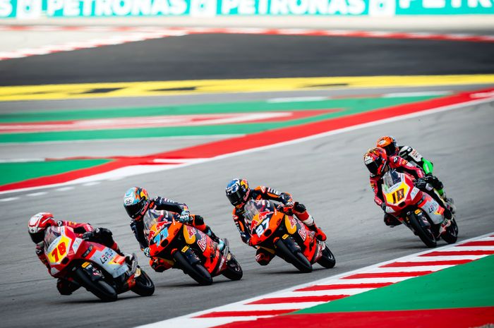 Matteo Bertelle dan Joel Esteban Tersendat di Moto3 Catalunya 2026