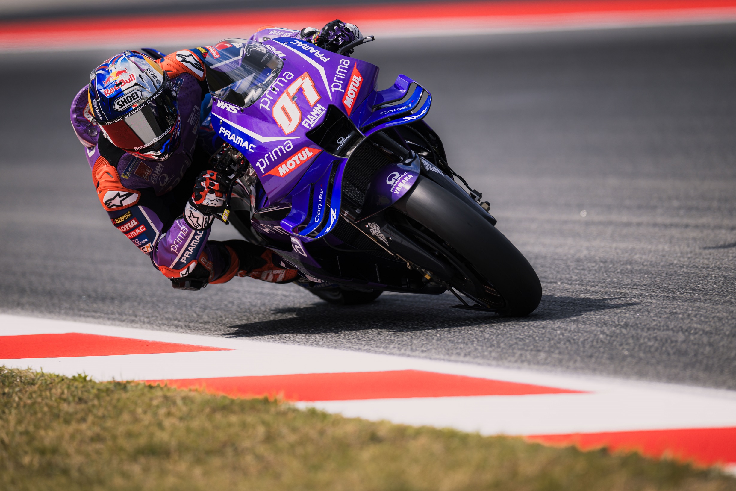 Prima Pramac Yamaha MotoGP Temukan Arah Baru di Tes Barcelona