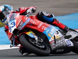 Valentin Debise Juara Race 1 WorldSSP Hungaria 2026 di Balaton Park