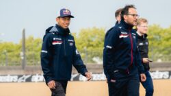 Veda Ega Pratama Bersama Pembalap Honda Team Asia Jalani Track Walk