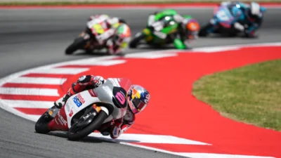 Veda Ega Pratama Garang di Moto3 Catalunya 2026, Finis 8 Besar
