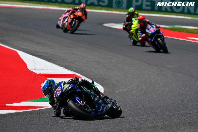 Alex Rins Tertekan Masa Depan di Yamaha Usai Insiden Mugello 2026