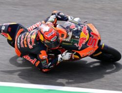 Brian Uriarte Didiskualifikasi Moto3 Catalunya 2026, Veda Ega Pratama Naik Klasemen