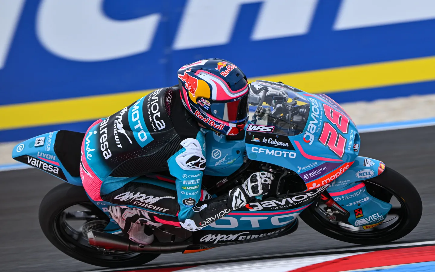 Hasil Moto3 Hungaria 2026: Maximo Quiles Menang, Veda Pratama Finis di Posisi 16