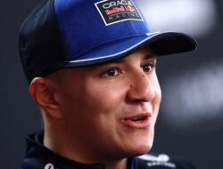 Isack Hadjar Tahan Masalah Mobil, Tetap Rebut Podium di Monaco