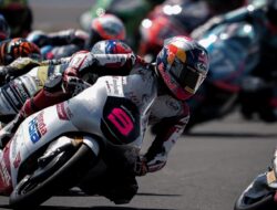 Veda Ega Pratama Tembus 6 Besar Moto3 2026 di Musim Debut Gemilang